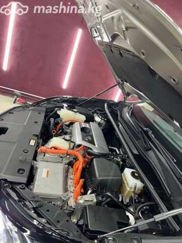 Lexus NX I Рестайлинг 300h 2.5hyb CVT