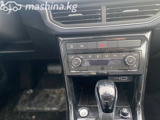 Volkswagen Tharu I Рестайлинг 300 TSI 1.5 AMT