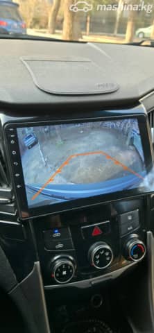 Hyundai Sonata VI (YF) 2.0 AT Газ