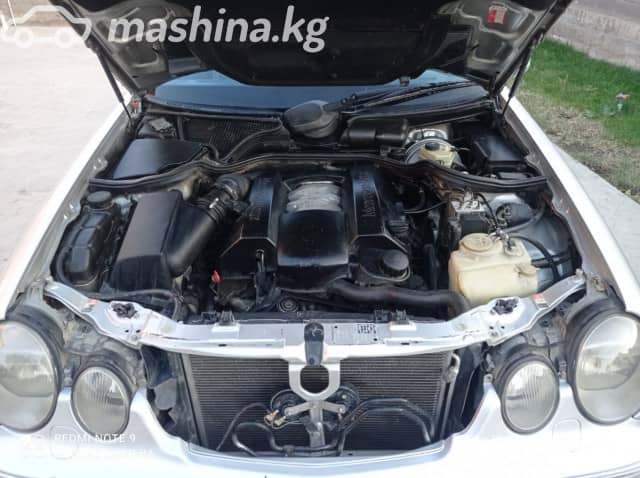 Mercedes-Benz E-Класс II (W210, S210) Рестайлинг 240 2.6 MT
