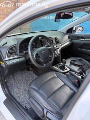Hyundai Avante VI 1.6 AT