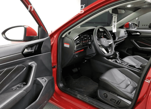 Volkswagen Jetta VII Рестайлинг 1.5 AT