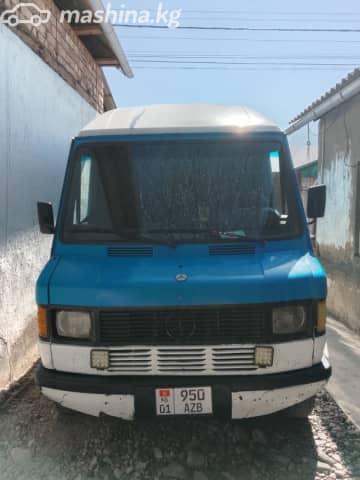 Mercedes-Benz T1
