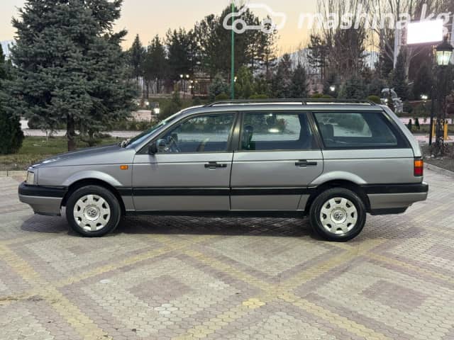 Volkswagen Passat B3 1.8 MT