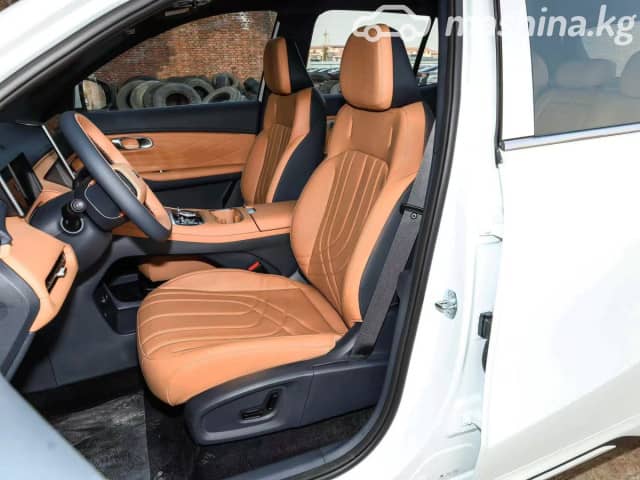 Geely Galaxy Starship 7 19.09 kWh 1.5hyb AT