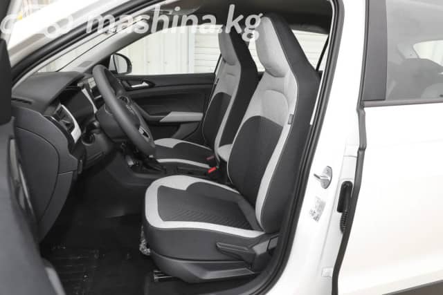 Volkswagen Tharu XR 300 TSI 1.5 AMT