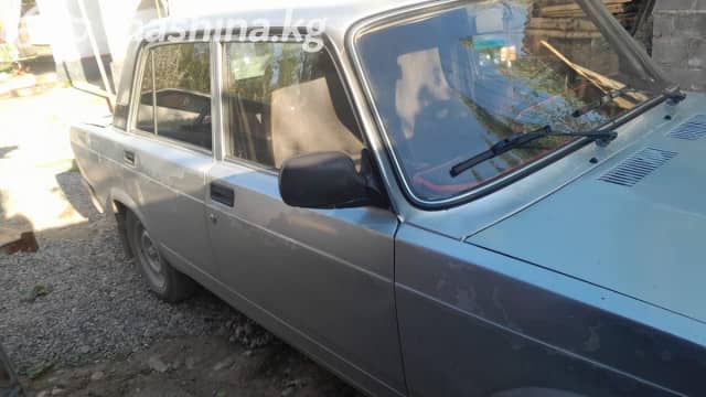 ВАЗ (Lada) 2107 21074-20 1.6 MT
