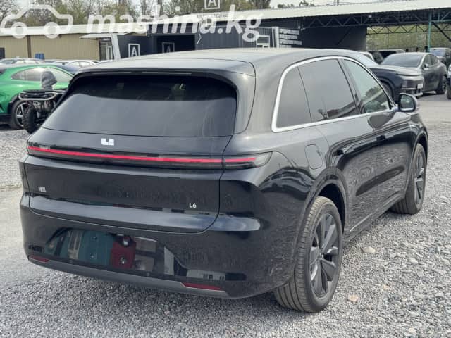 LiXiang L6 1.5hyb AT 4WD