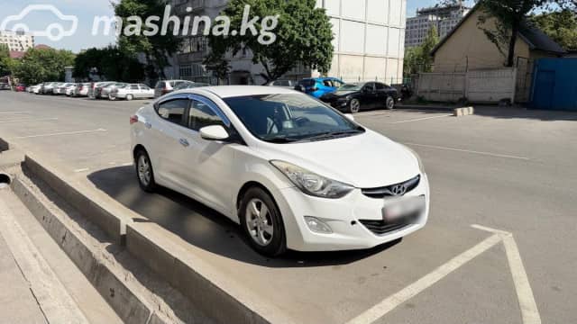 Hyundai Avante V 1.6 AT