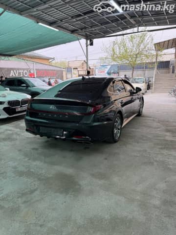 Hyundai Sonata VIII (DN8) 1.6 AT