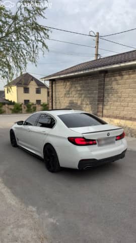 BMW 5 серии VII (G30/G31) Рестайлинг 520i 2.0 AT
