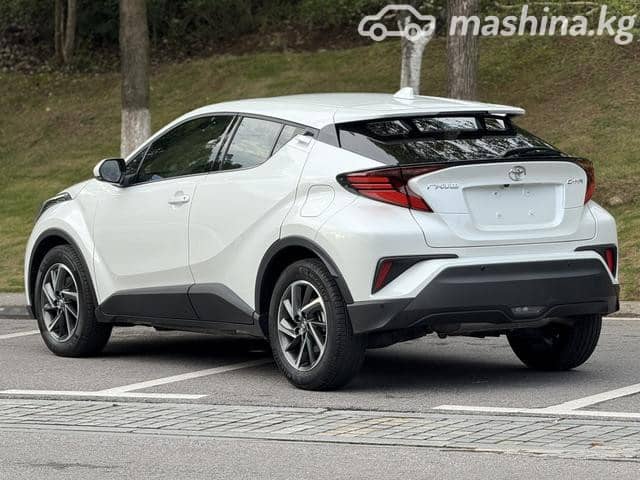 Toyota C-HR I Рестайлинг 2.0 CVT