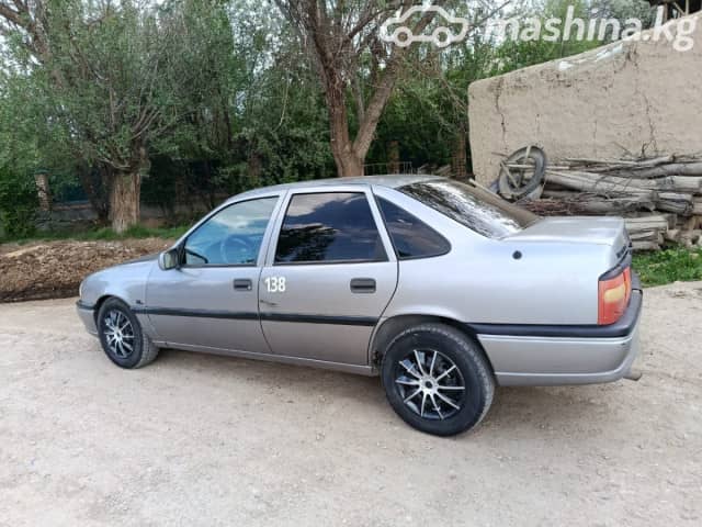 Opel Vectra A 1.6 MT