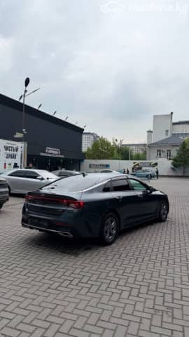 Kia K5 III 1.6 AT