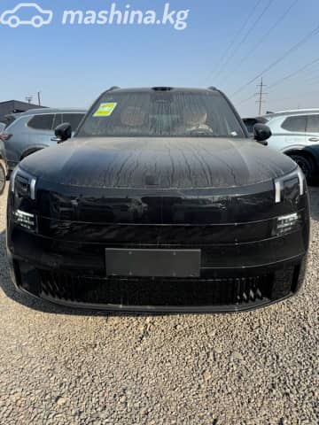 Lynk & Co 900 2.0hyb AT 4WD