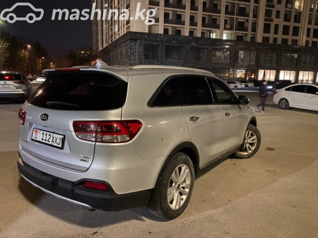 Kia Sorento II Рестайлинг 2.0d AT 4WD