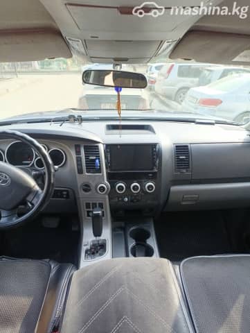 Toyota Sequoia II 4.7 AT 4WD