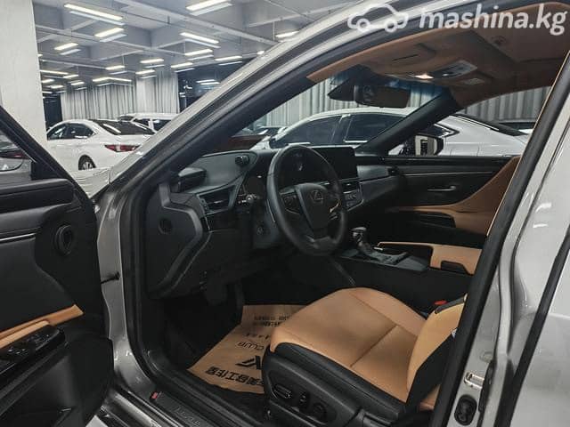 Lexus ES VII Рестайлинг 200 2.0 CVT