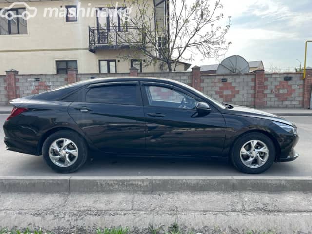 Hyundai Avante VII 1.6 CVT