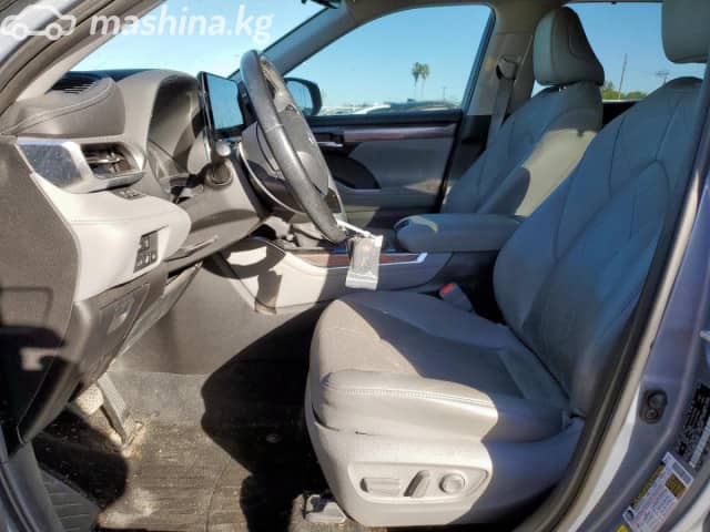 Toyota Highlander IV (U70) 3.5 AT 4WD