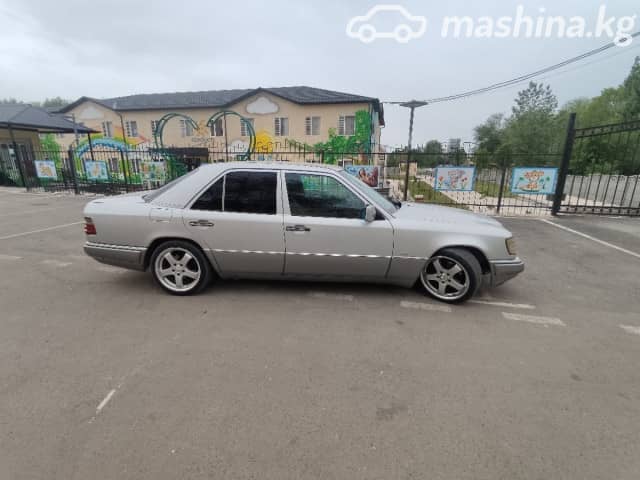 Mercedes-Benz E-Класс I (W124) 320 3.2 AT
