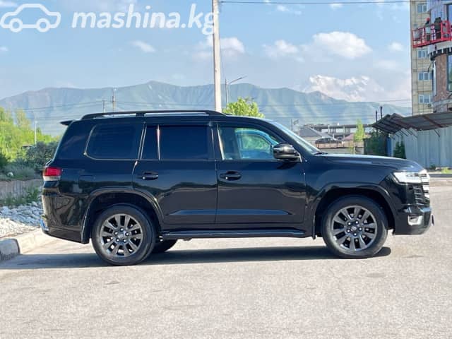 Toyota Land Cruiser 200 Series 4.5d AT 4WD