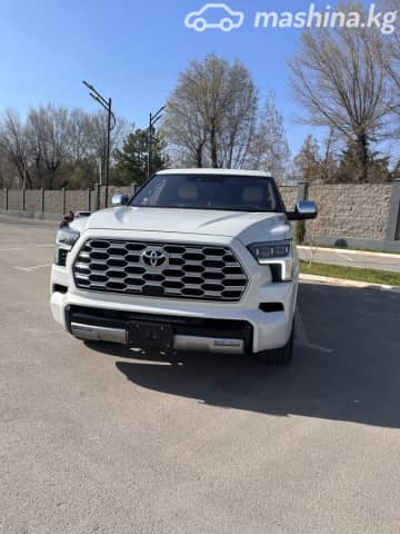 Toyota Sequoia III 3.5hyb AT 4WD