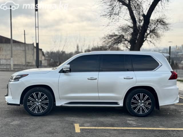 Lexus LX III Рестайлинг 2 570 5.7 AT 4WD