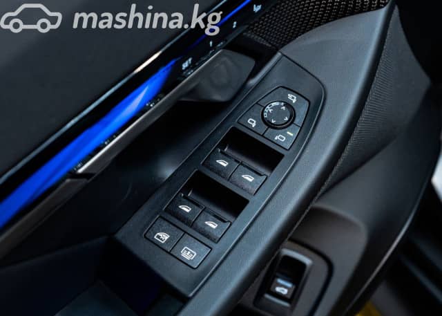 BMW M5 VII (G90) 4.4hyb AT 4WD