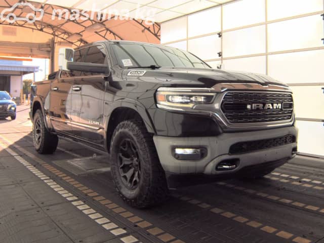 RAM 1500 V Quad Cab 5.7 AT 4WD