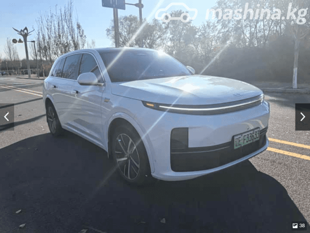 LiXiang L7 Рестайлинг 1.5hyb AT 4WD