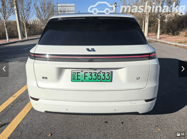 LiXiang L7 Рестайлинг 1.5hyb AT 4WD