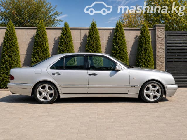 Mercedes-Benz E-Класс II (W210, S210) Рестайлинг 320 3.2 AT