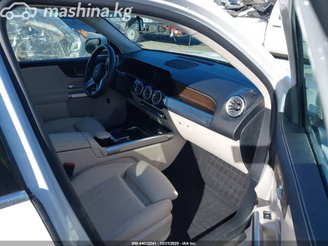 Mercedes-Benz GLB I (X247) 250 2.0 AMT 4WD