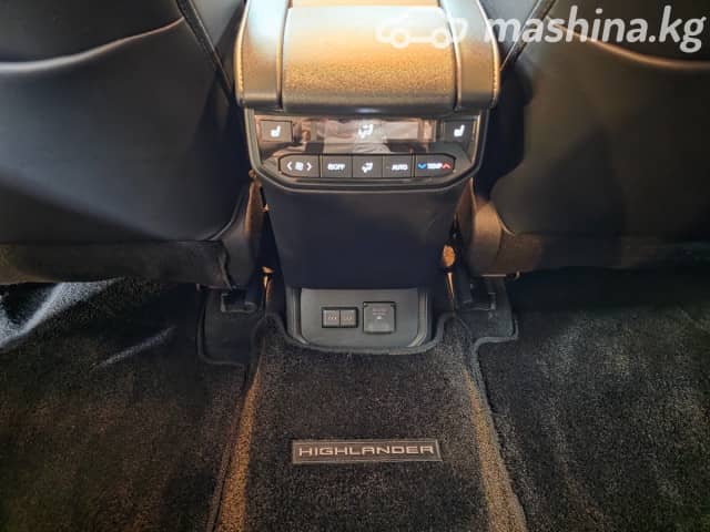 Toyota Highlander IV (U70) 2.5hyb AT 4WD