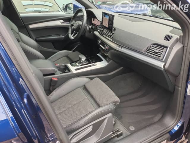 Audi Q5 II (FY) Рестайлинг 40 TDI 2.0d AMT 4WD