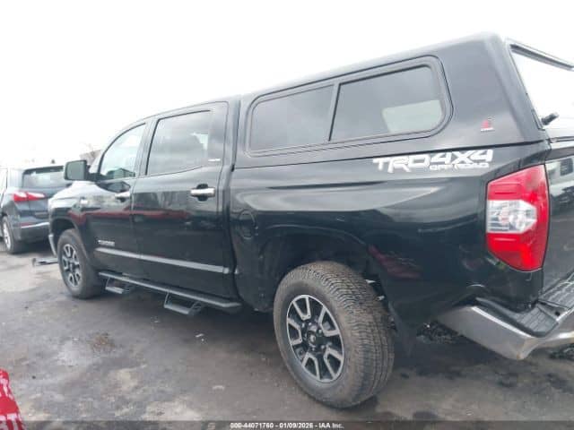 Toyota Tundra II Рестайлинг CrewMax 5.7 AT 4WD