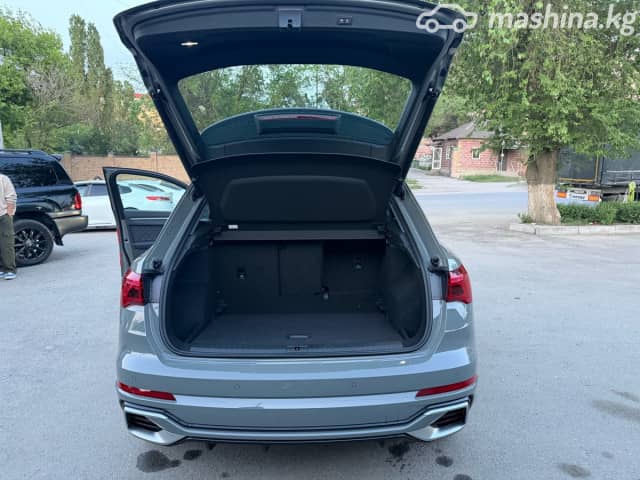 Audi Q3 II (F3)