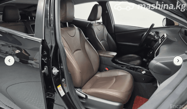 Toyota Prius IV Рестайлинг (XW50) 1.8hyb AT