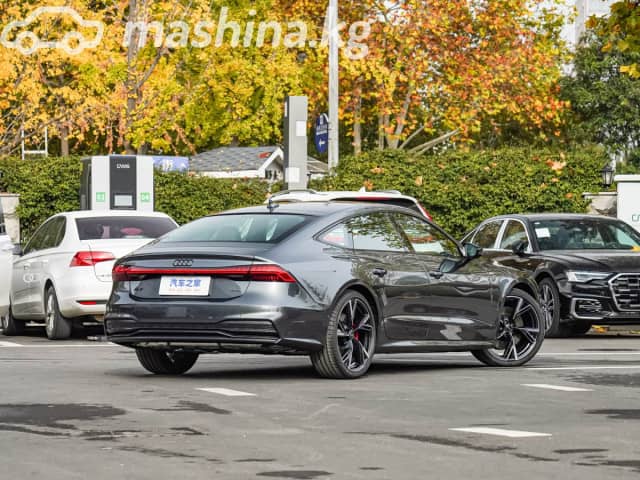 Audi A7 II (4K) 45 TFSI 2.0 AMT 4WD
