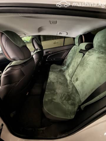 Toyota Prius IV (XW50) 1.8hyb CVT