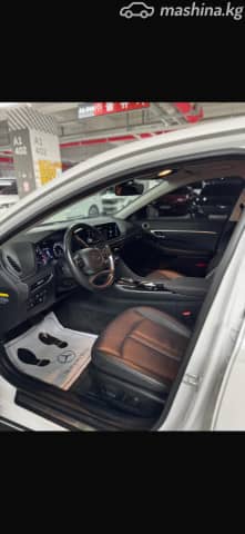 Hyundai Sonata VIII (DN8) 2.0 AT