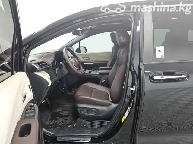 Toyota Sienna IV 2.5hyb AT 4WD