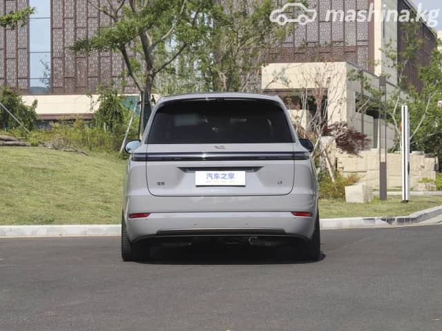 LiXiang L9 Рестайлинг 1.5hyb AT 4WD