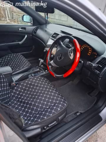 Honda Accord VII 2.0 AT