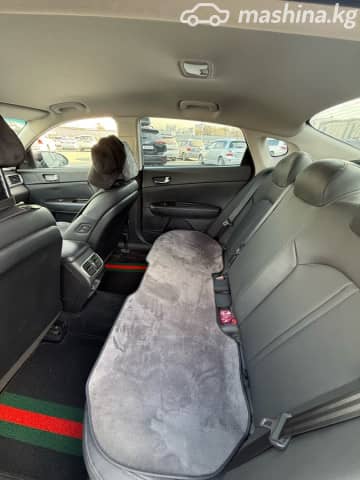 Kia K5 II 1.6 AMT