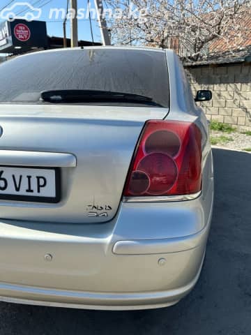 Toyota Avensis II 2.4 AT