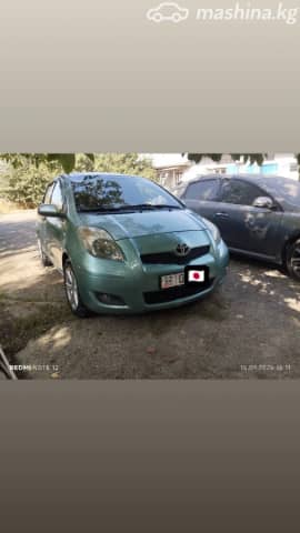 Toyota Yaris II Рестайлинг 1.3 AT