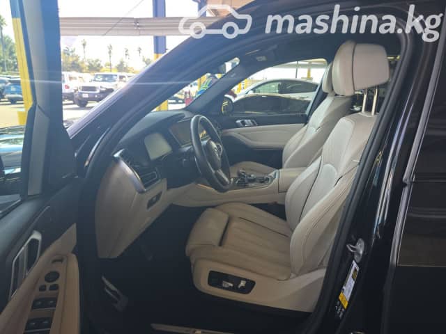 BMW X5 IV (G05/G18) M50i 4.4 AT 4WD