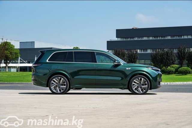 LiXiang L9 Max 1.5hyb AT 4WD
